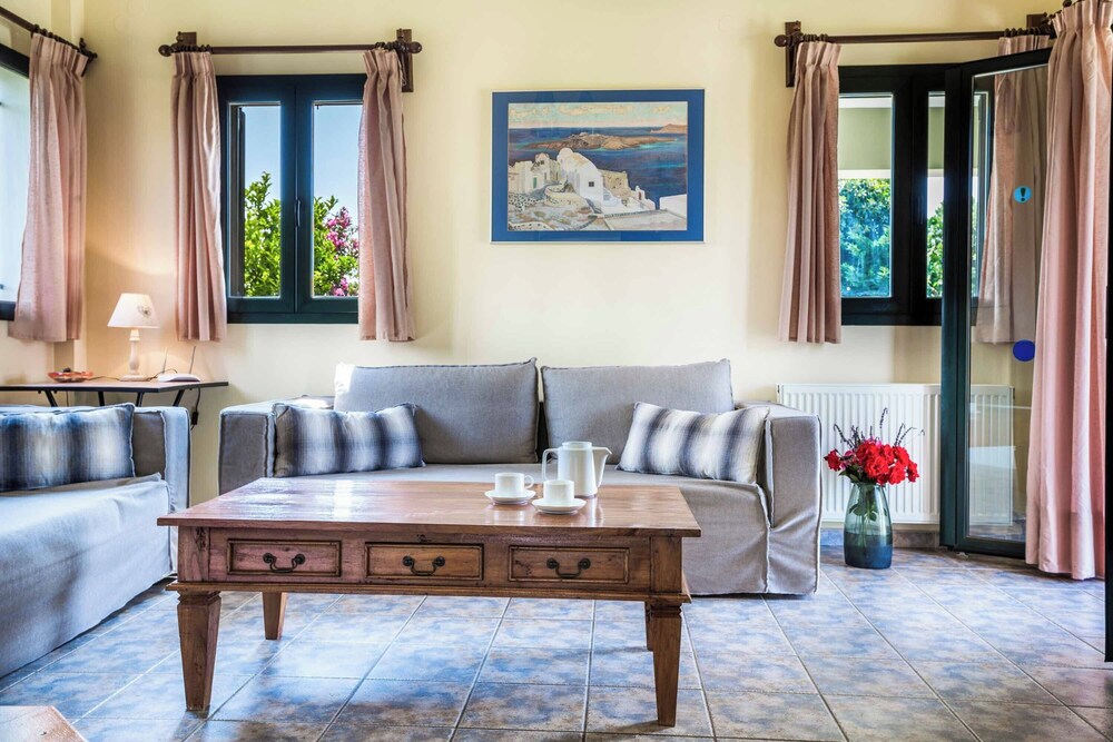 Villa Dionysus