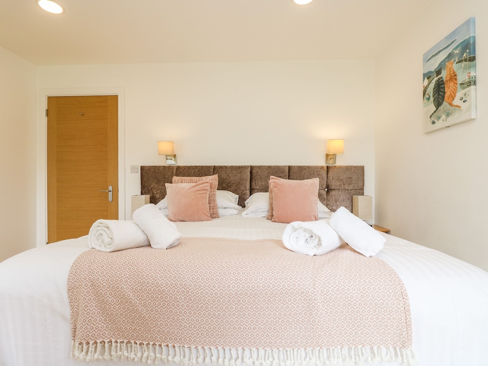 Elm view 4