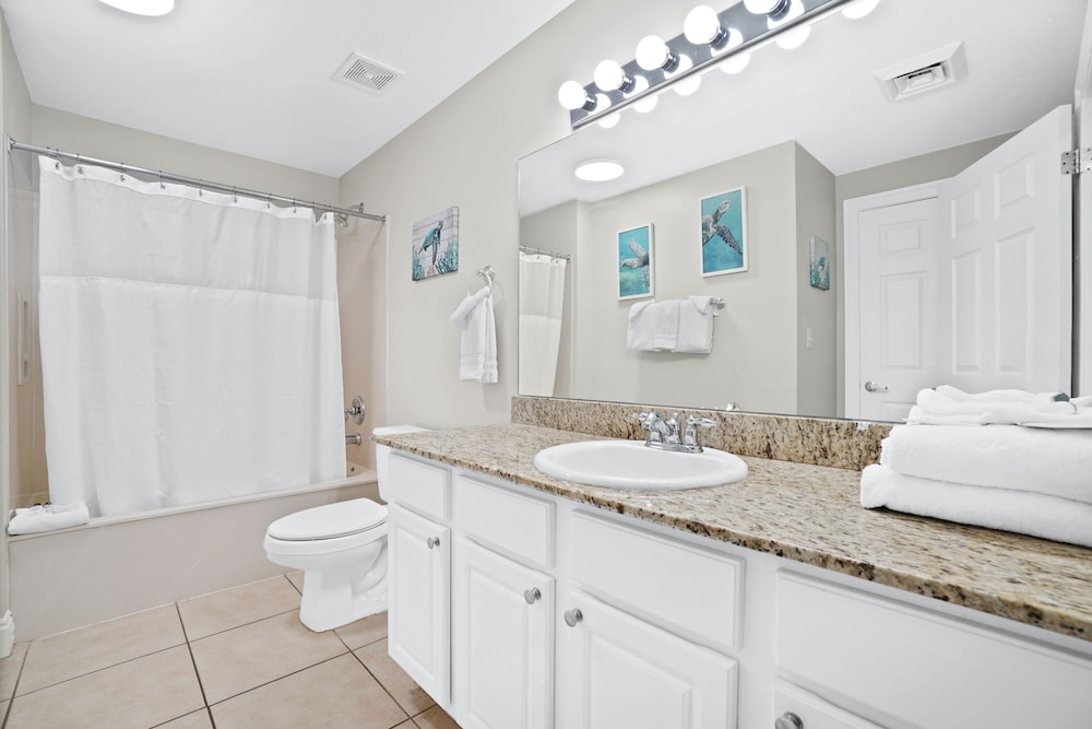 Calypso Beach Resort by Panhandle Getaways