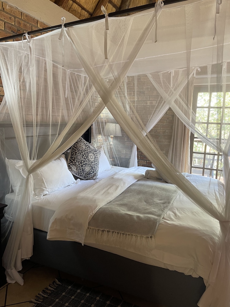 Pan African Safari Lodge