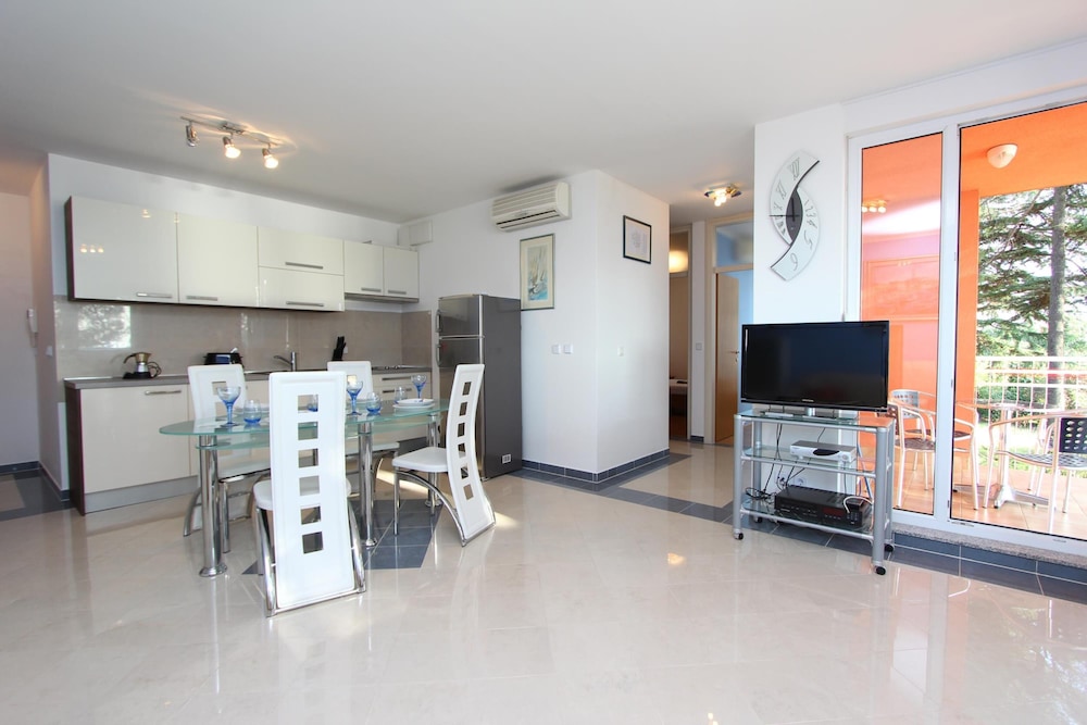 Apartment Nautica view 4