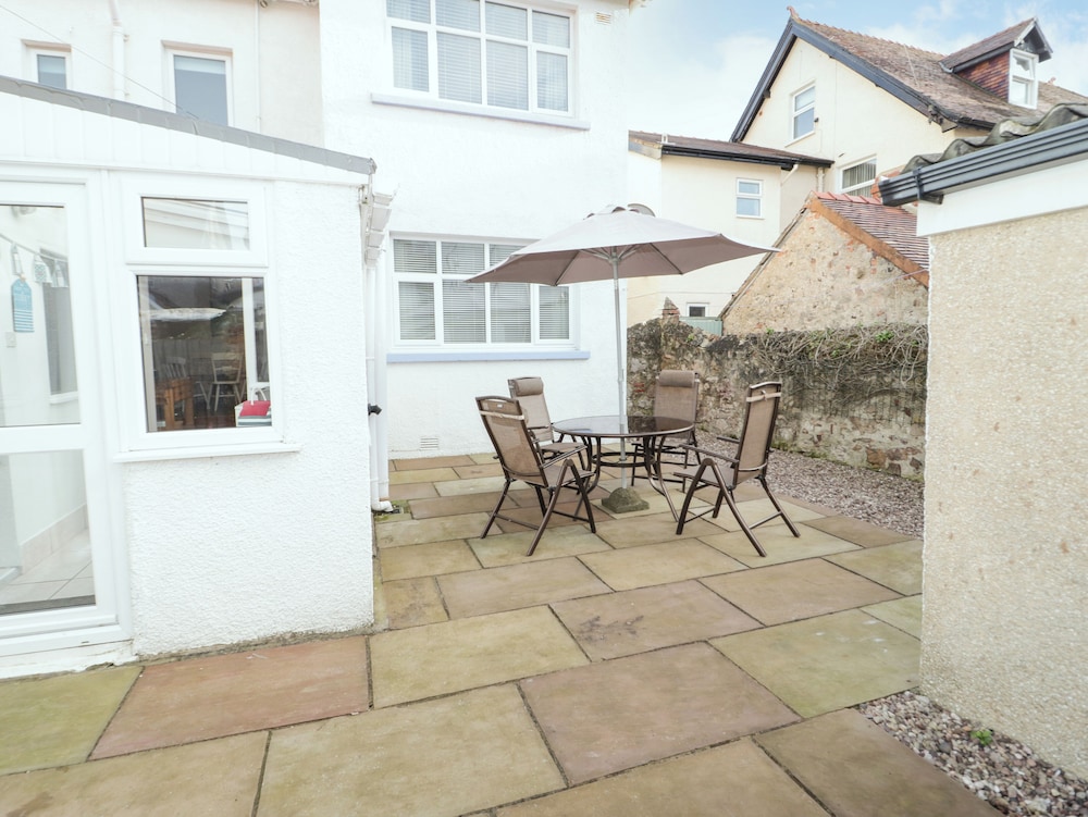 3 St. Davids Place