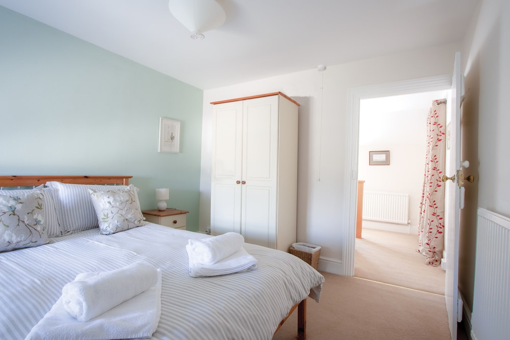 Berry Hall - Porty Eynon view 2