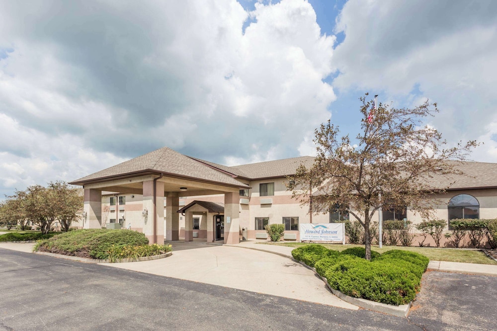 Howard Johnson by Wyndham Manteno - Property Image 11