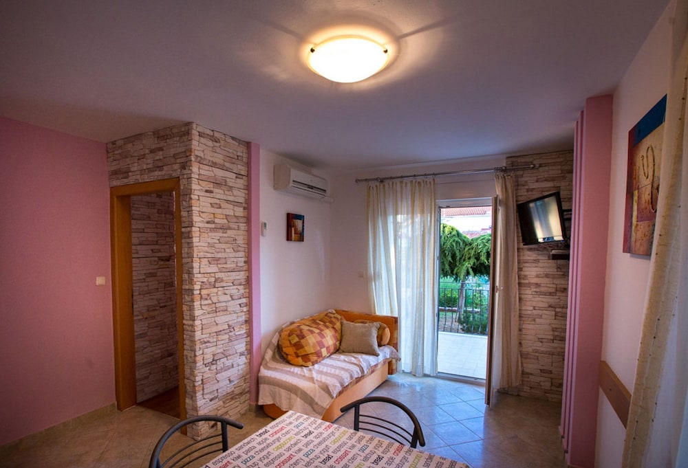 Apartment Sanic Rab 2 view 4