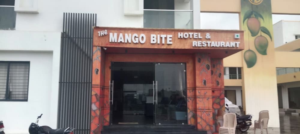 Mango Bite Hotel & Restaurant