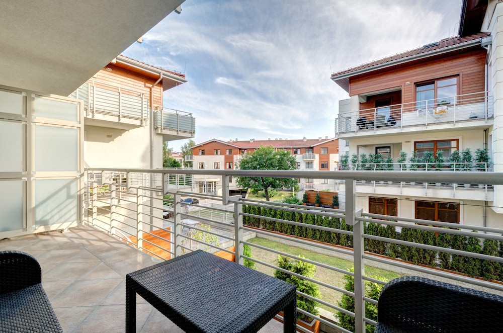 Dom&House-Apartments Neptun Park Premium
