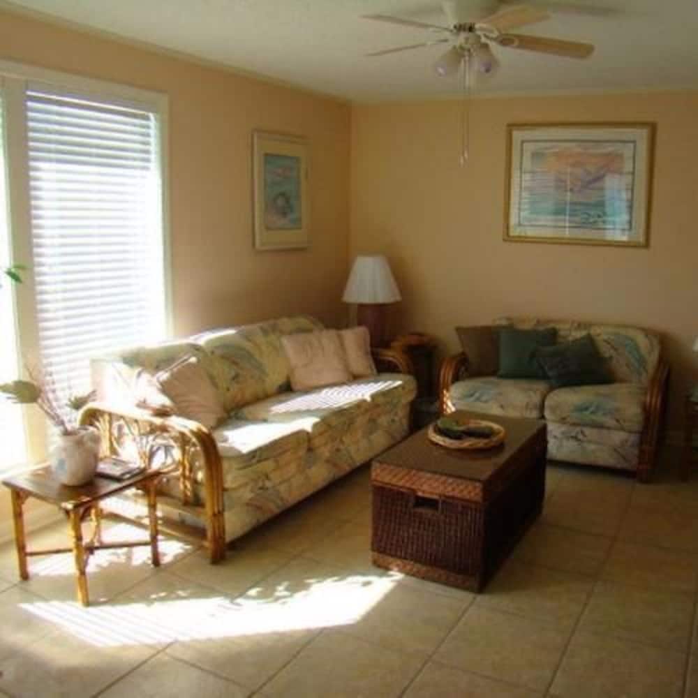 Sandpiper Cove Studios By Holiday Isle view 2