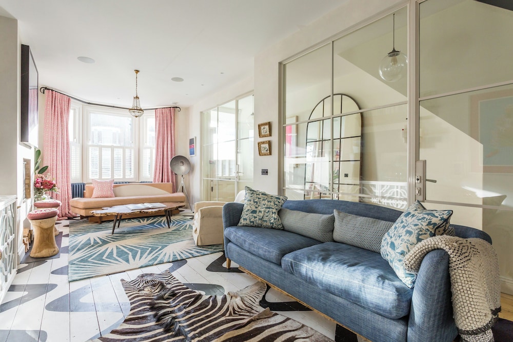 Barlby Road III by Onefinestay