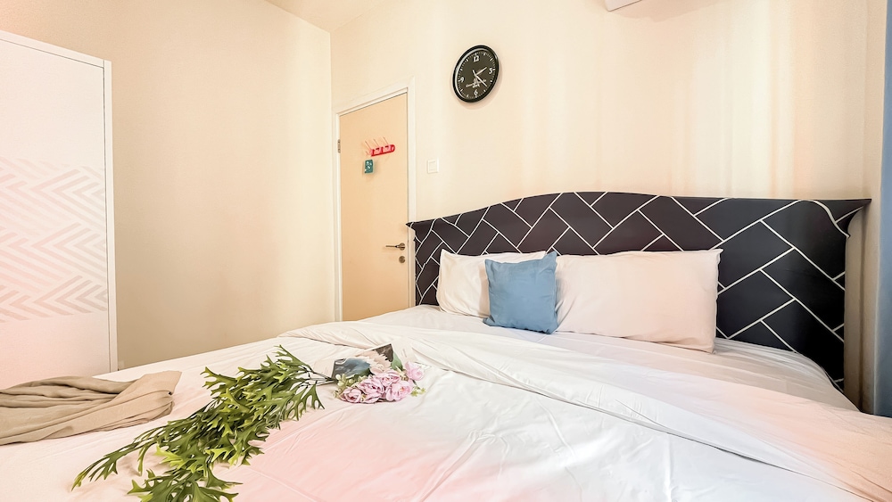 Best Deal And Warm 2Br Apartment Green Pramuka City