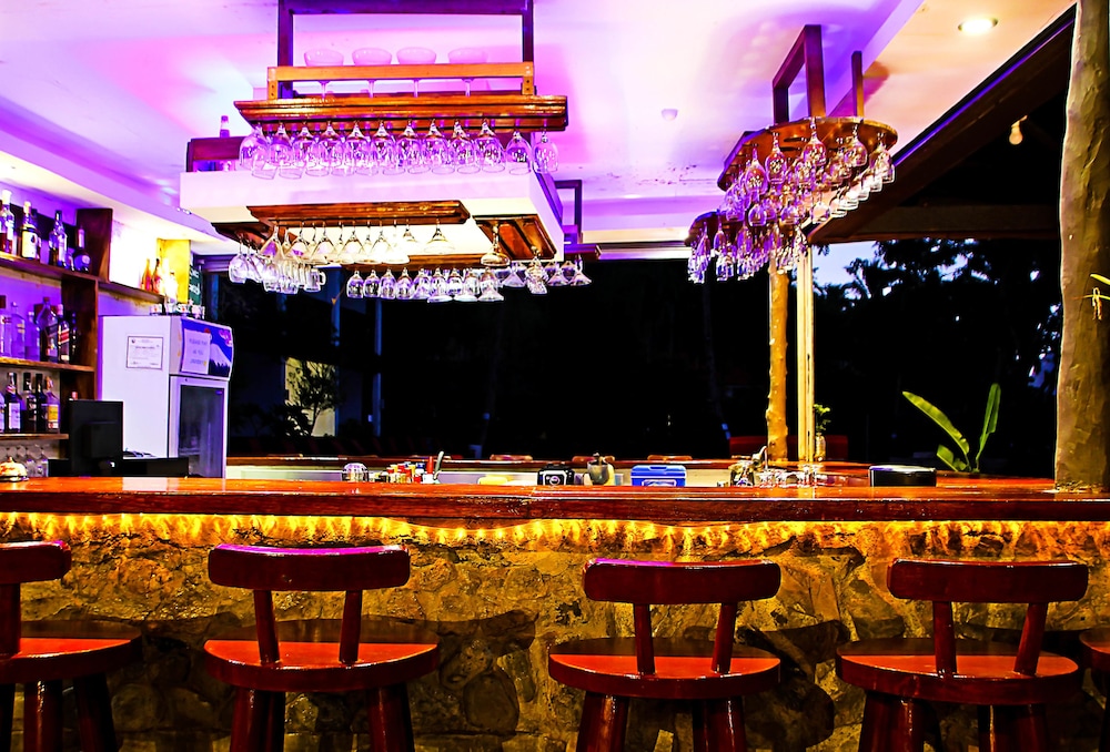 Doublegem Beach Resort and Hotel