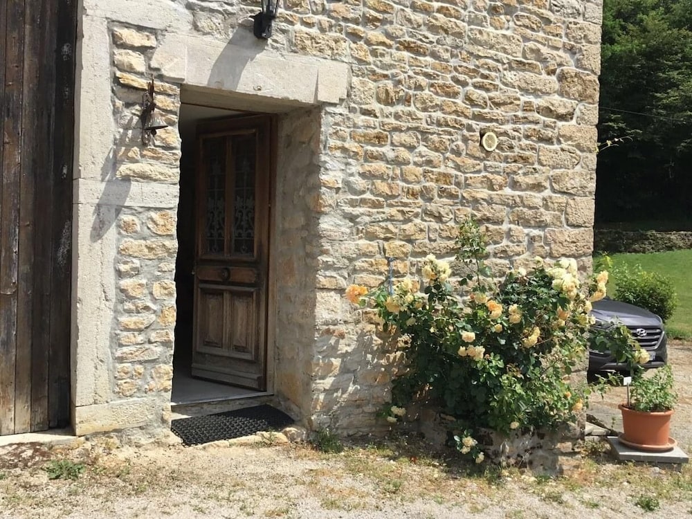 Studio Meublé La Ferme de Montard