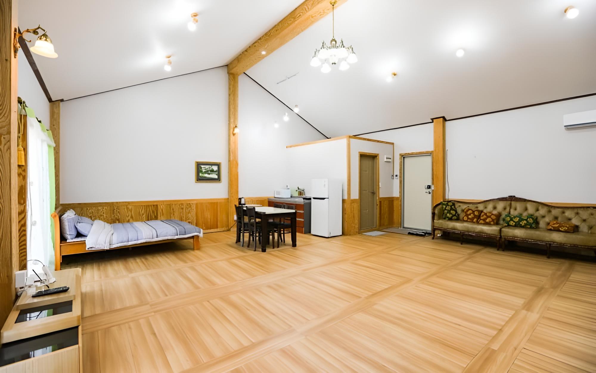 Taean Seaman House Pension view 5