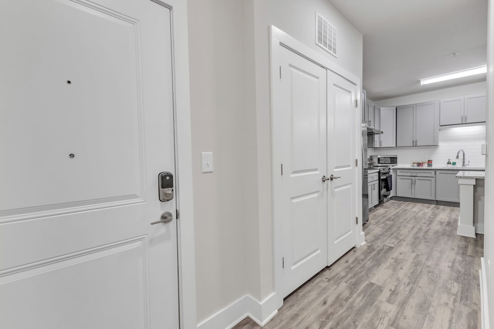 Luxe 3BR Suite Mins to Downtown Durham