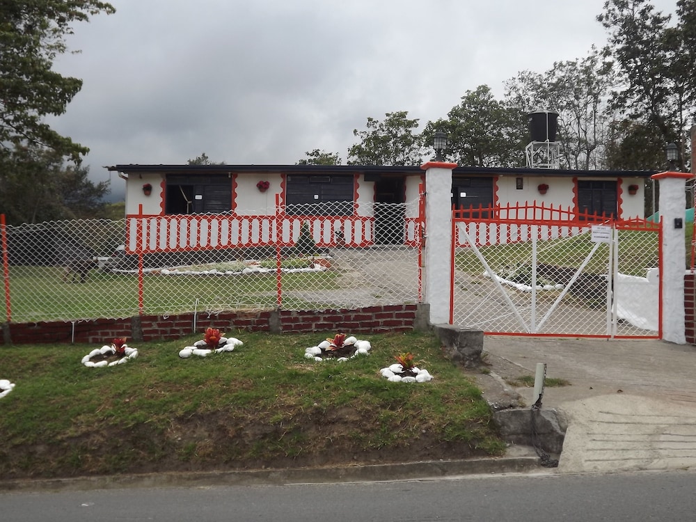 Hostal El Zorzal