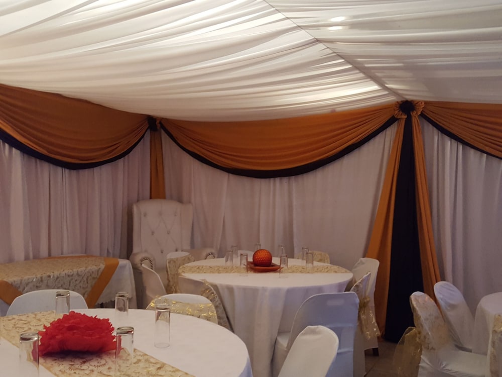 meeting & event spaces