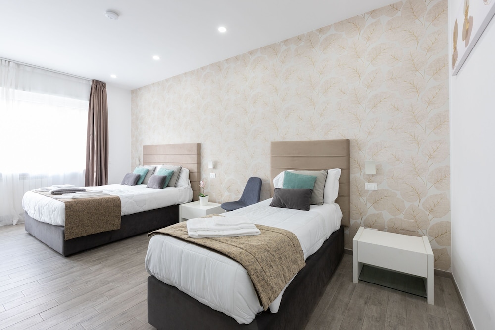 247 LuxuryRooms