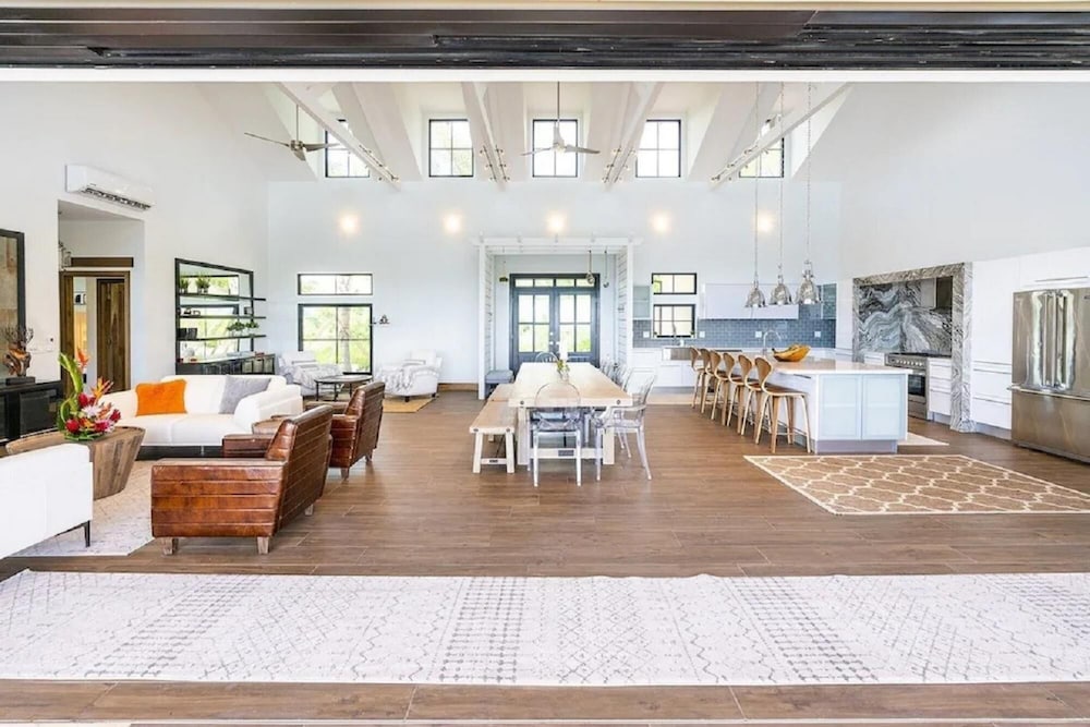 Playa Flamingo Designer Home With Spectacular 180 Ocean Views - Casa DEL MAR