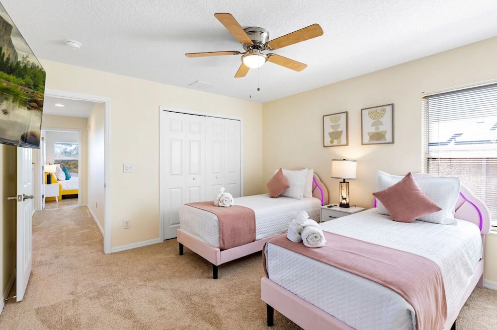 Spacious 7Br Villa In Kissimmee Up To 14 Guests