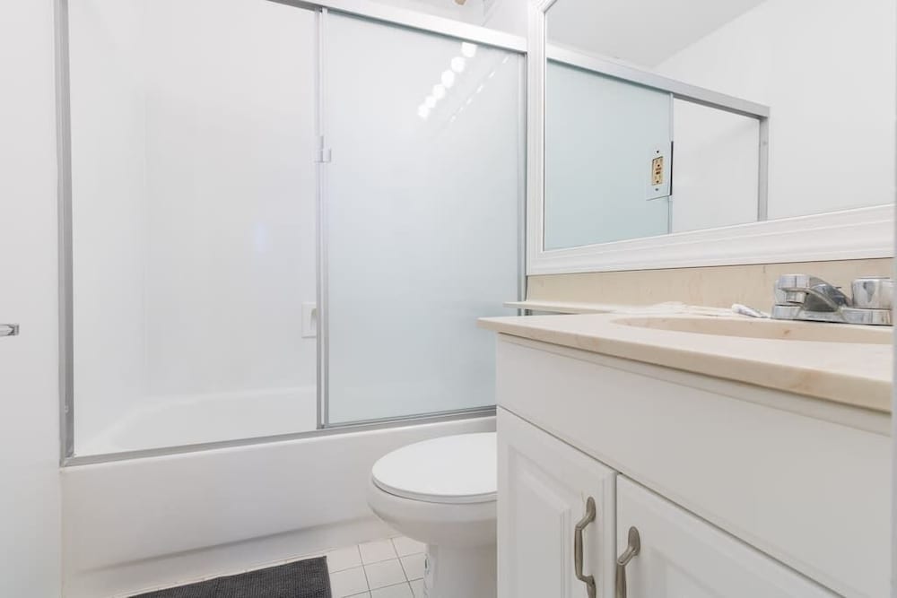 680 Ocean View Hollywood Beach view 5