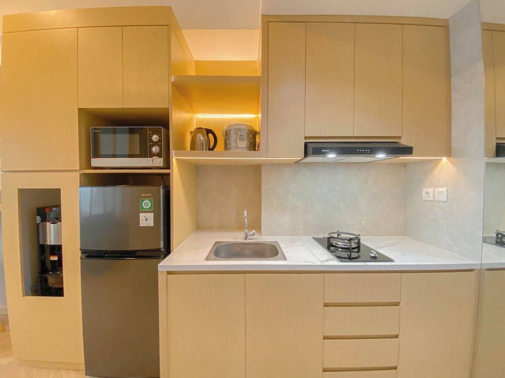 Spacious And Minimalist Studio Apartment At Vasanta Innopark