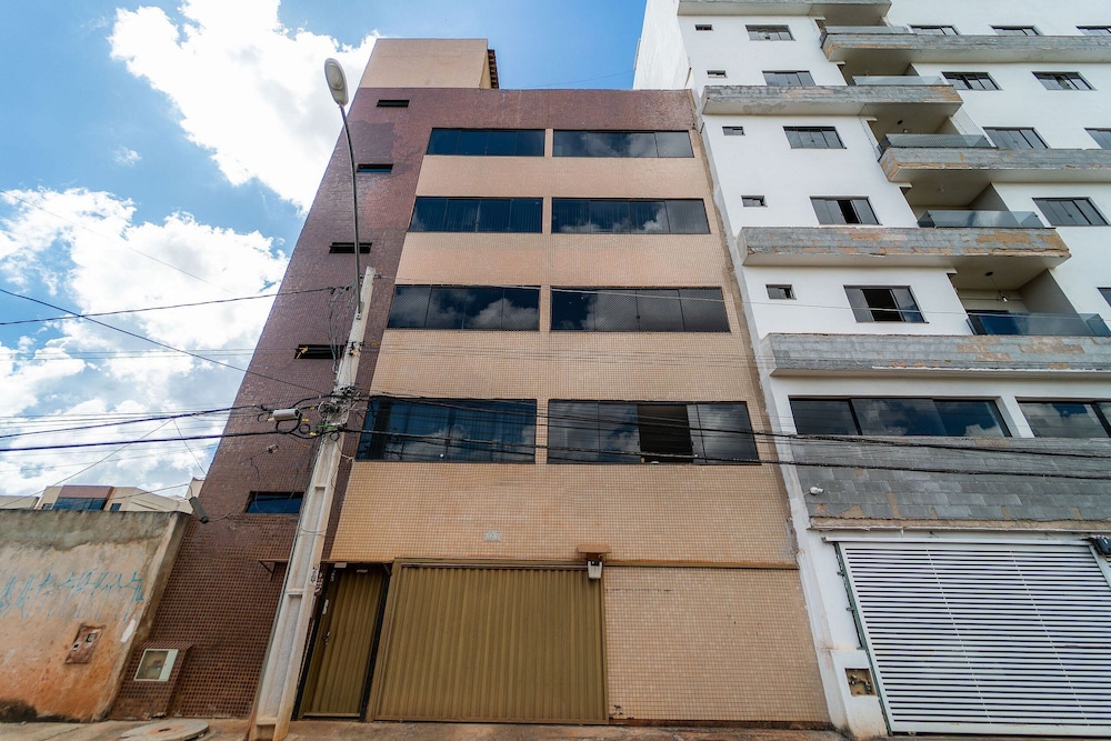 Ap 2 Qts com suíte Garagem e Elevador