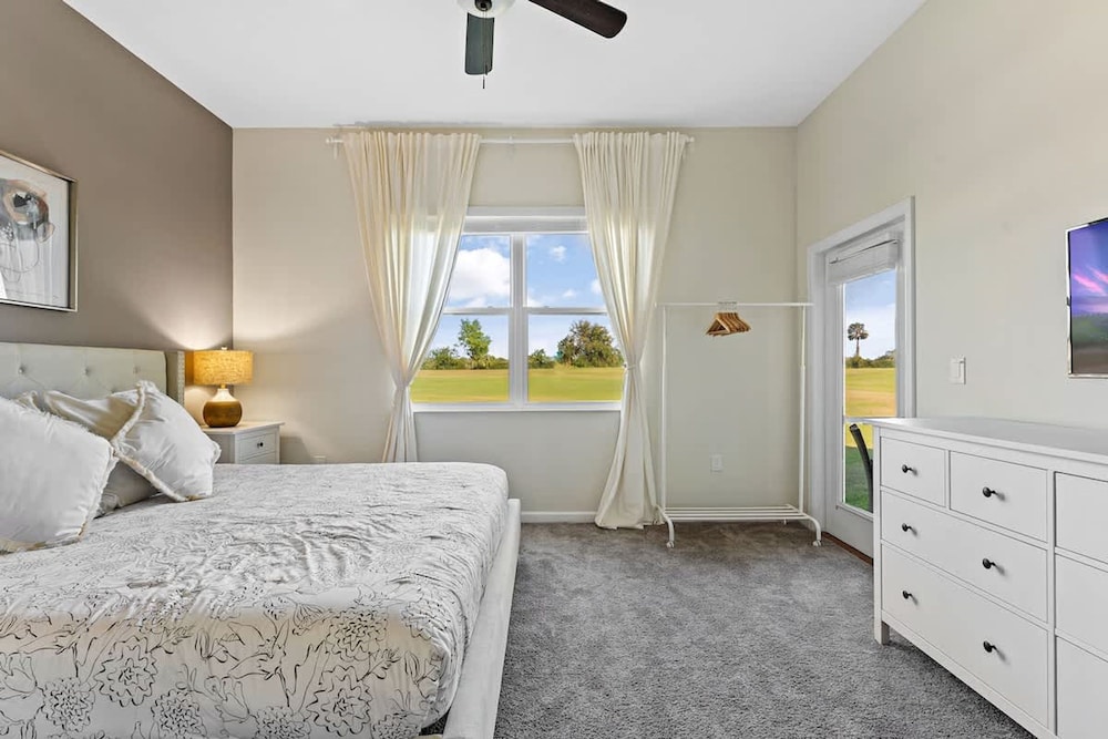 No Stairs 2BR Apartment at Champions Gate