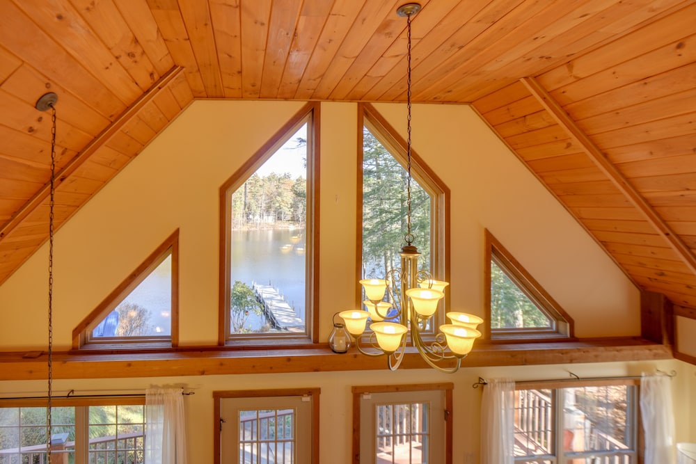 Lakefront Meredith Home 19 Mi to Gunstock Mountain view 5