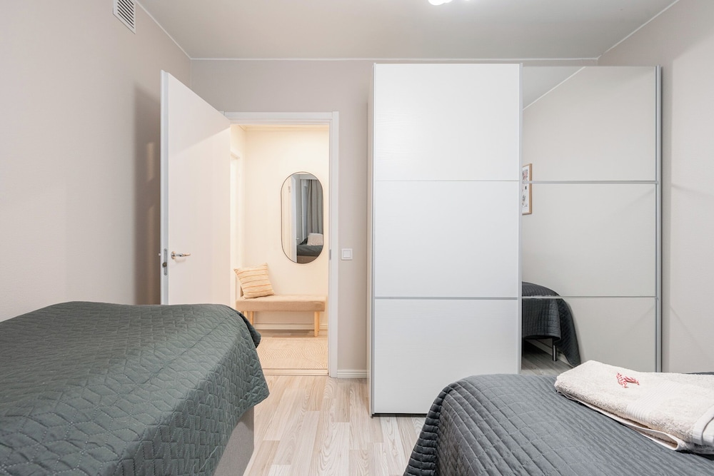 Modern 1BR Retreat in Heart of Jyväskylä
