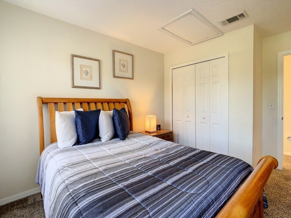 3br Townhome At Emerald Resort Near Disney 3 Bedroom Townhouse
