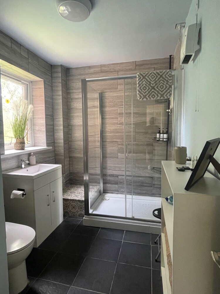 Cosy City Apartment - North of Carlisle - Pet Friendly