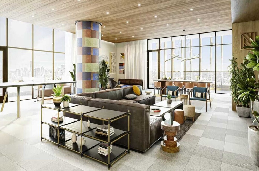 Luxe High Rise off of Rainey St. - Image 4