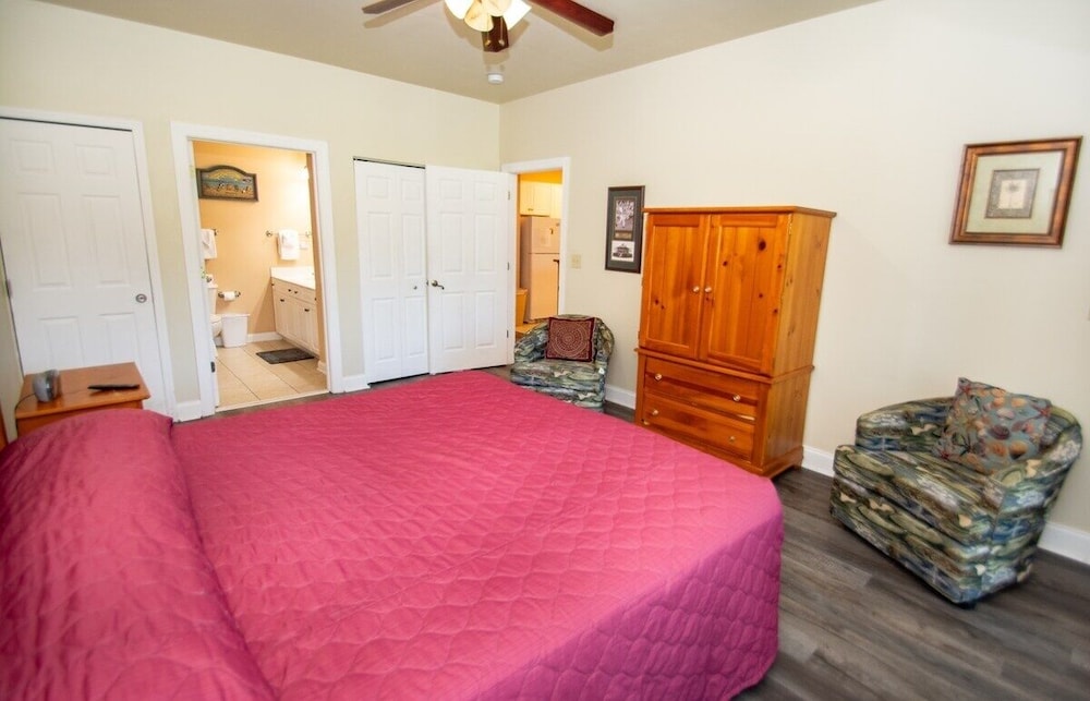 World Tour 104-202a 2 Bedroom Condo