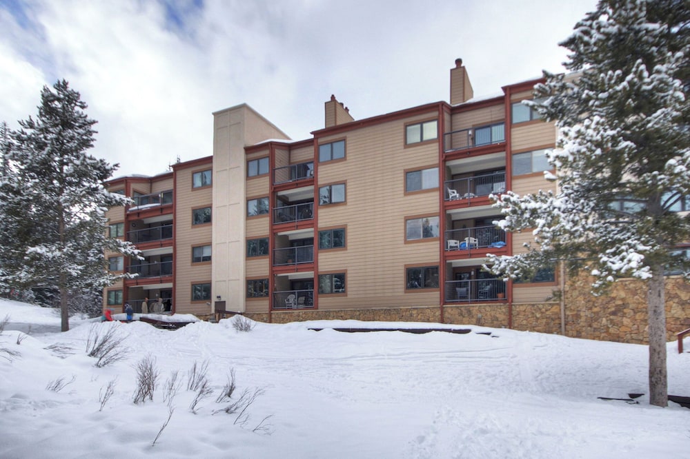 Peaceful Forested Location Next to River, Ski-In Ski-Out Located in Center Village - LD102 by Redawning