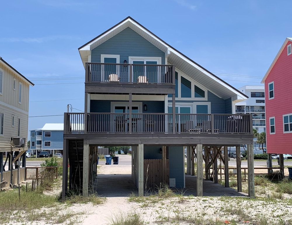 So Shell Distancing by Southern Vacation Rentals view 4