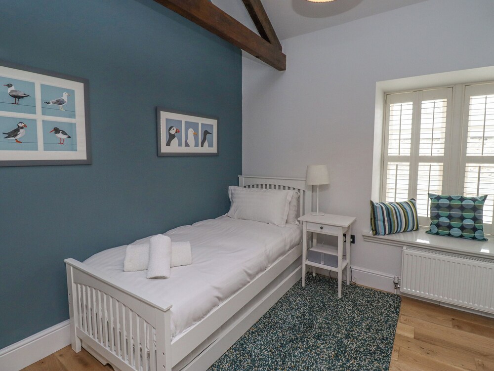 Coral Cottage