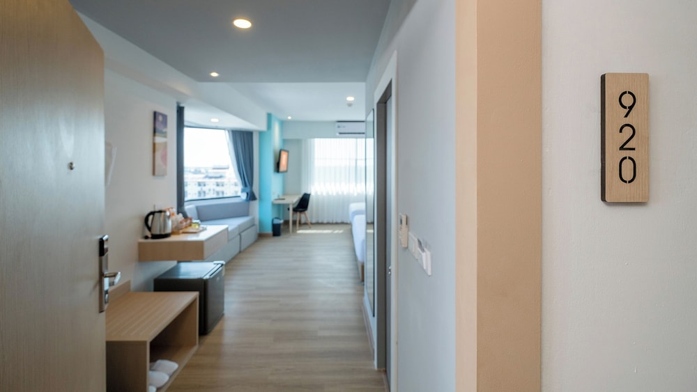 B2 Suphan Buri Premier Hotel