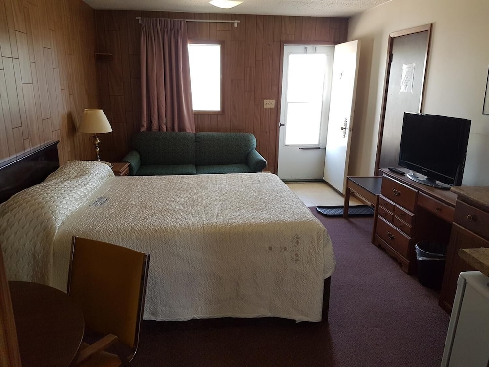 Elk Point Motel & RV Park