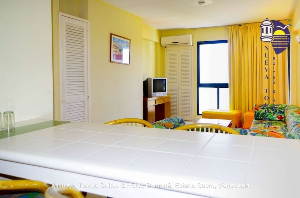 Nueva Toledo Suites & Hotel