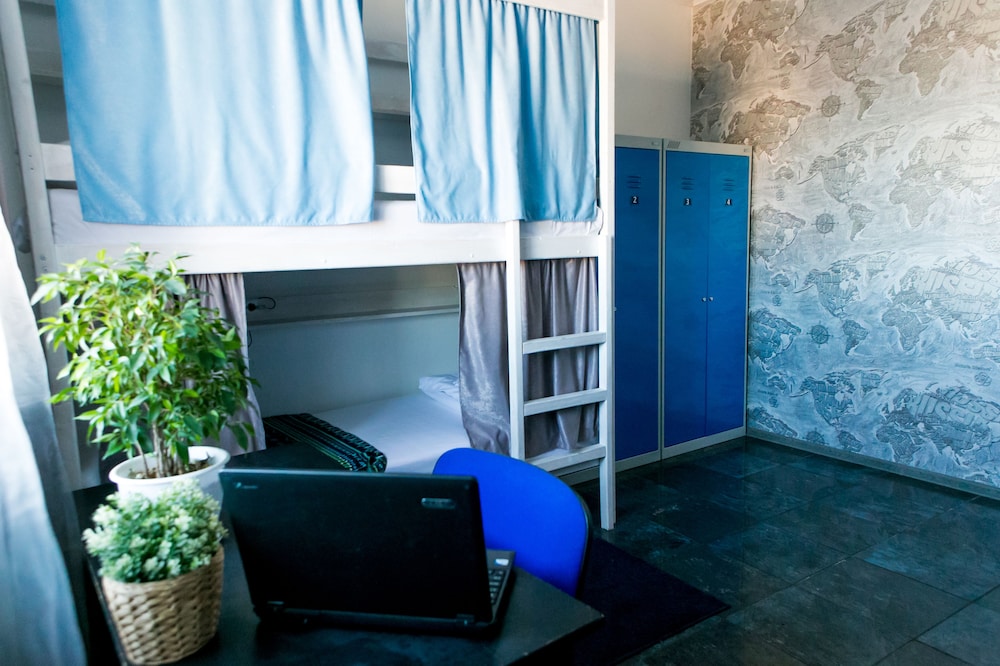 Maestro Hostel