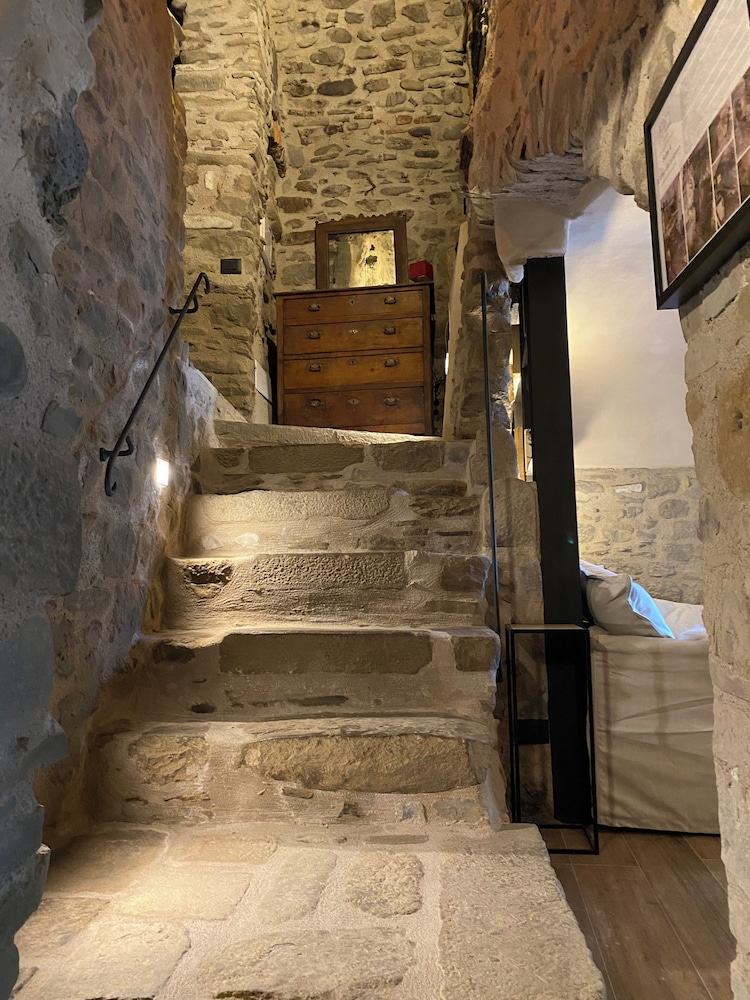 La Casa Medievale - Suites & SPA