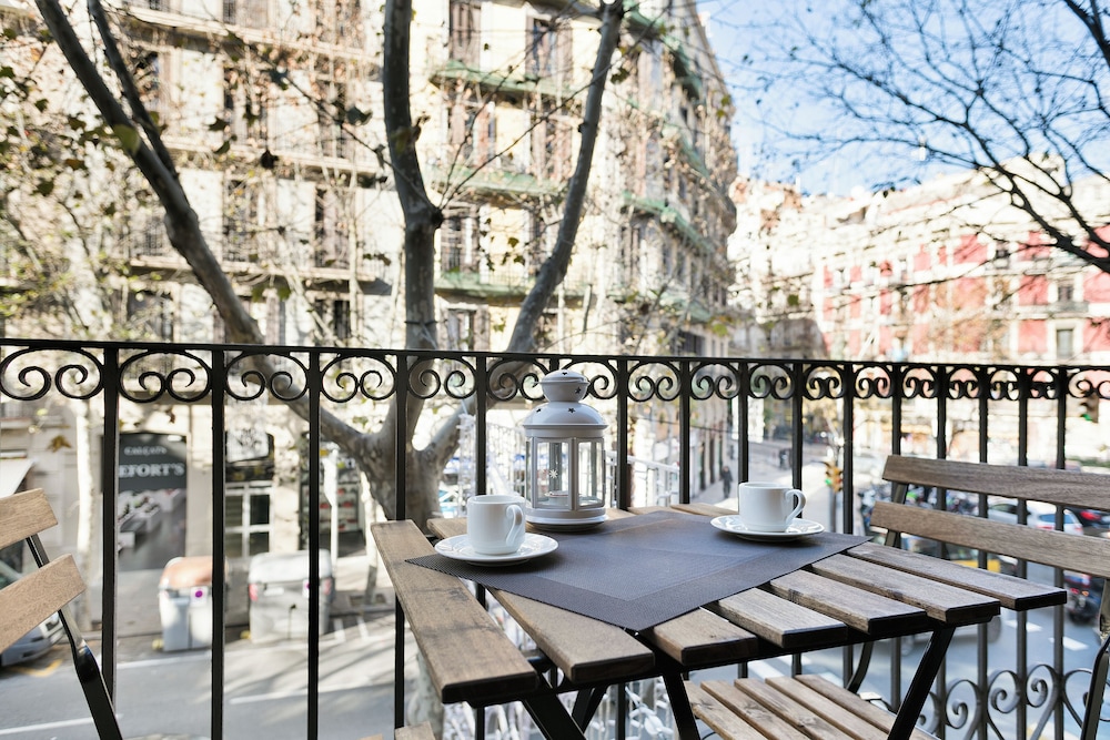 Uma Suites Sagrada Familia