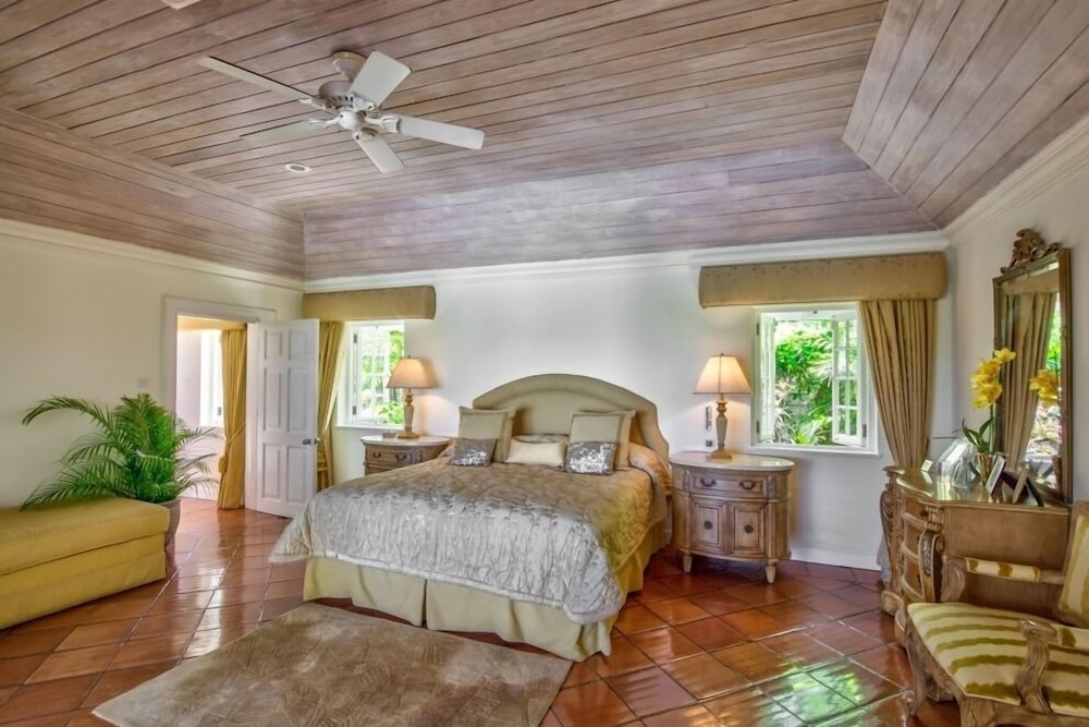Villa Highlands at Sandy Lane view 2