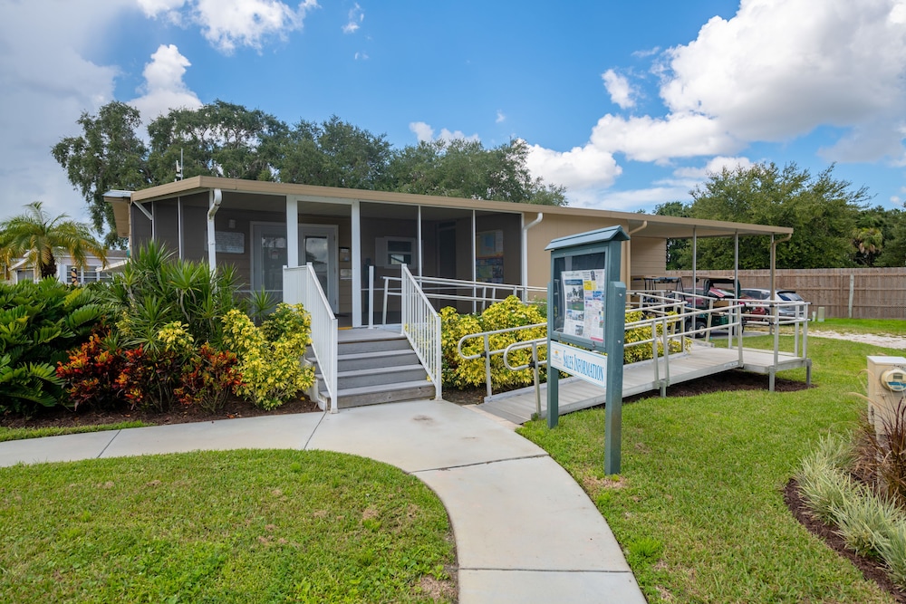 Miscellaneous Market Vacations - Pleasant Lake RV Resort - Property Image 3