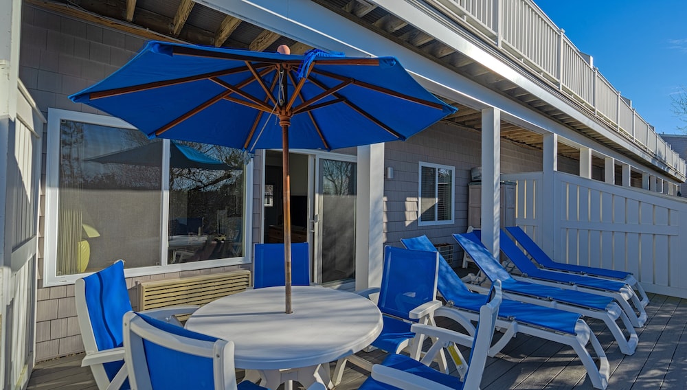 Sea Crest Resort