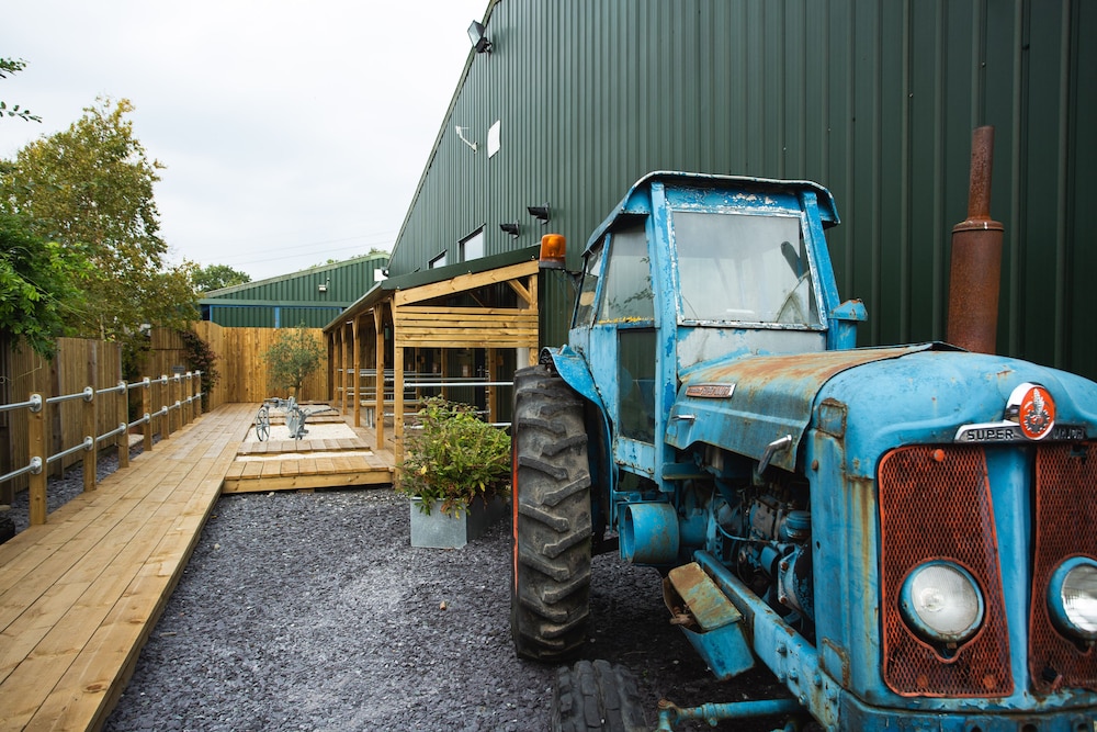 Knutsford Vacations - The Tens at Owen House Farm - Property Image 18