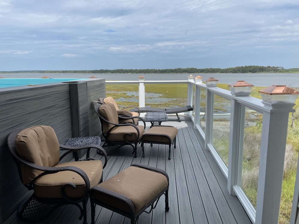 Permuda Private Island by Topsail Realty