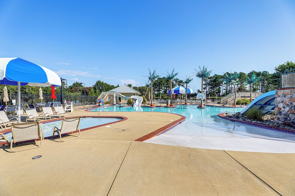 Communal Pools, 6 Mi to Bethany Beach! Family Home