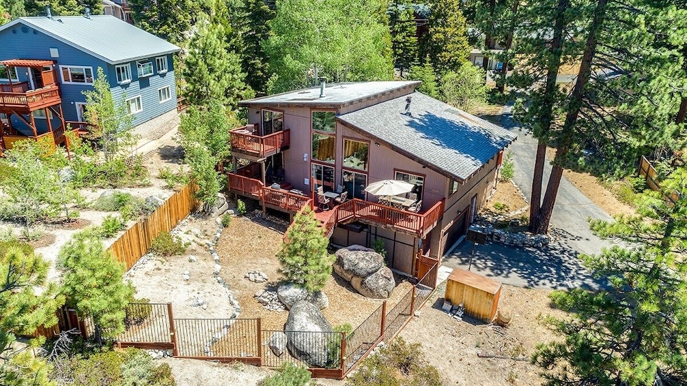Cold Creek Lodge 3 Bedroom Home