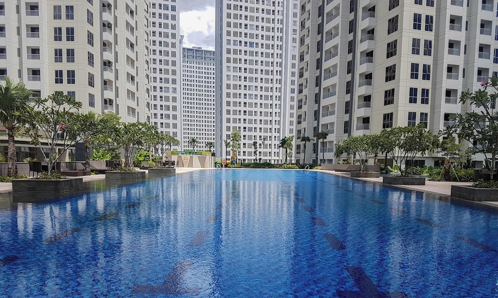 1Br Near Summarecon Mall At M-Town Signature Apartment